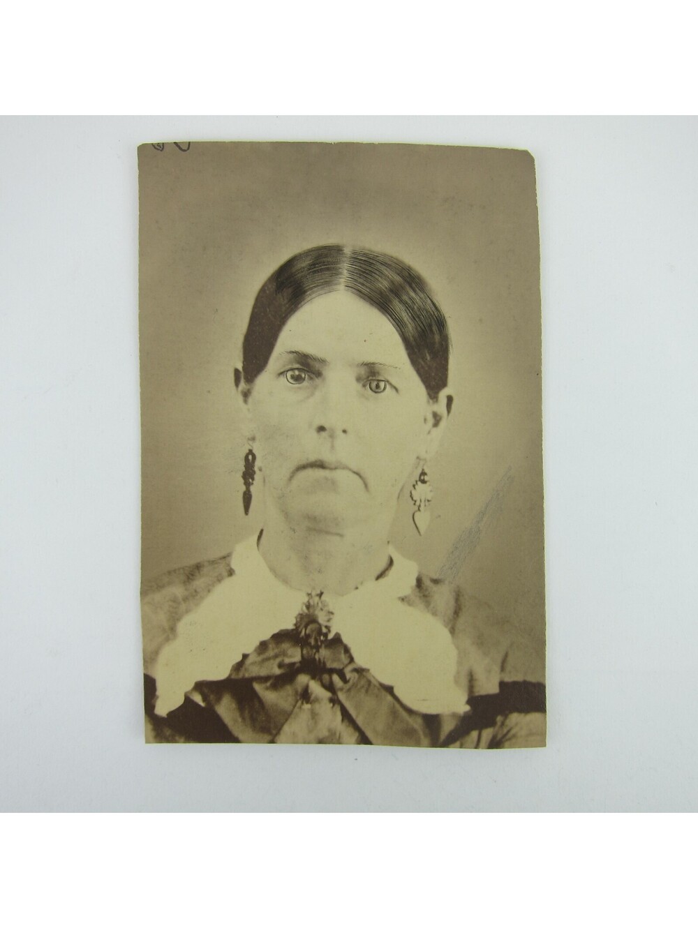Cabinet Card Photograph Woman Brooch & Earrings Headshot Portrait 4x6 Antique